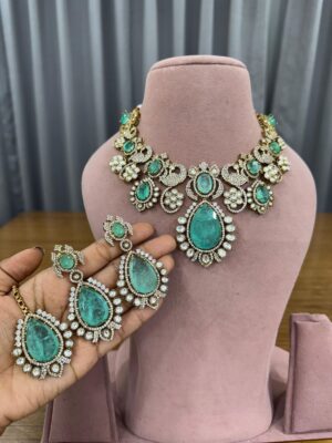 Mint Glam Bollywood Fine Quality Necklace Set with Maang Teeka and Earrings