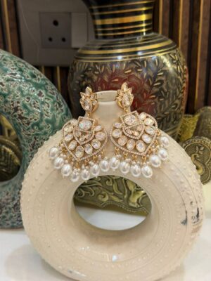 Boulevard Belle Moissanite Earrings