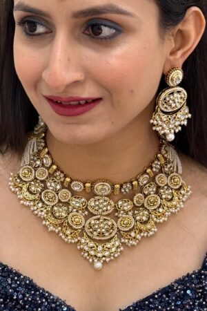 Pearl Eternal Spark Kundan Necklace With Earrings And MaangTeeka