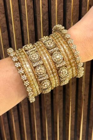 Golden Emerald Diamonds Royale Glow Antique Gold Bangle Set For 2 Hands