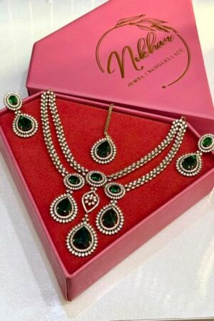 Drop Cut Emerald Victorian Polish AD Necklace With Earrings and Maang Teeka