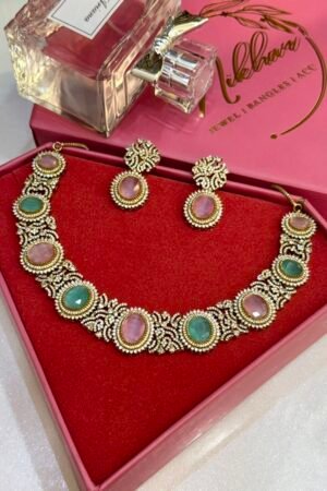 Mint Pink Exclusive Victorian Polish AD Necklace With Earrings